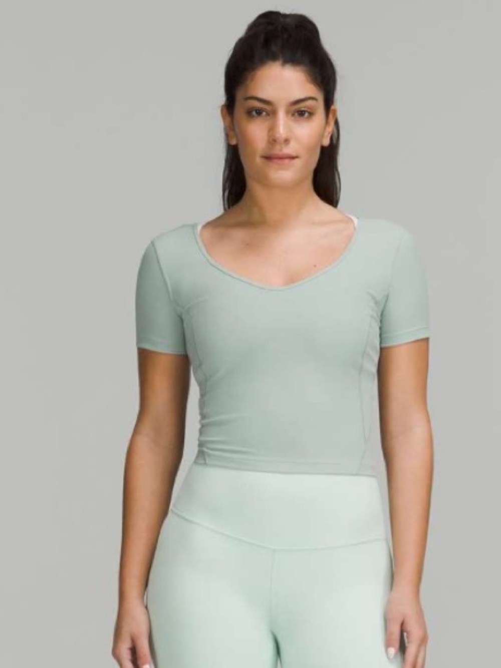 Lululemon Light Blue Short Sleeve Cropped Top Size 6